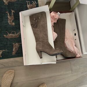 Elegant Brown Knee-High Women's Boots